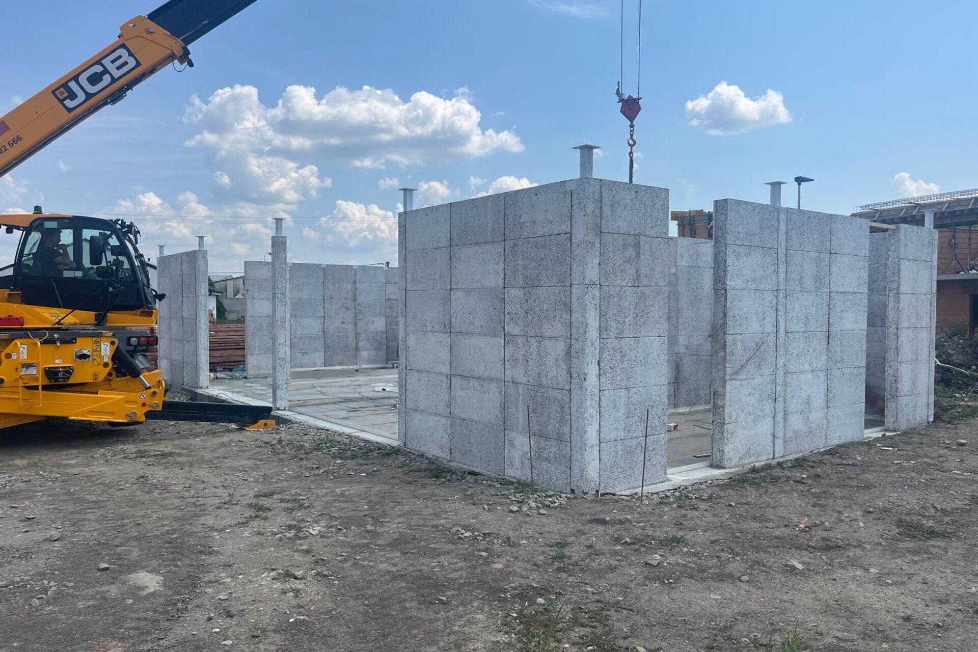 průběh výstavby průběh výstavby